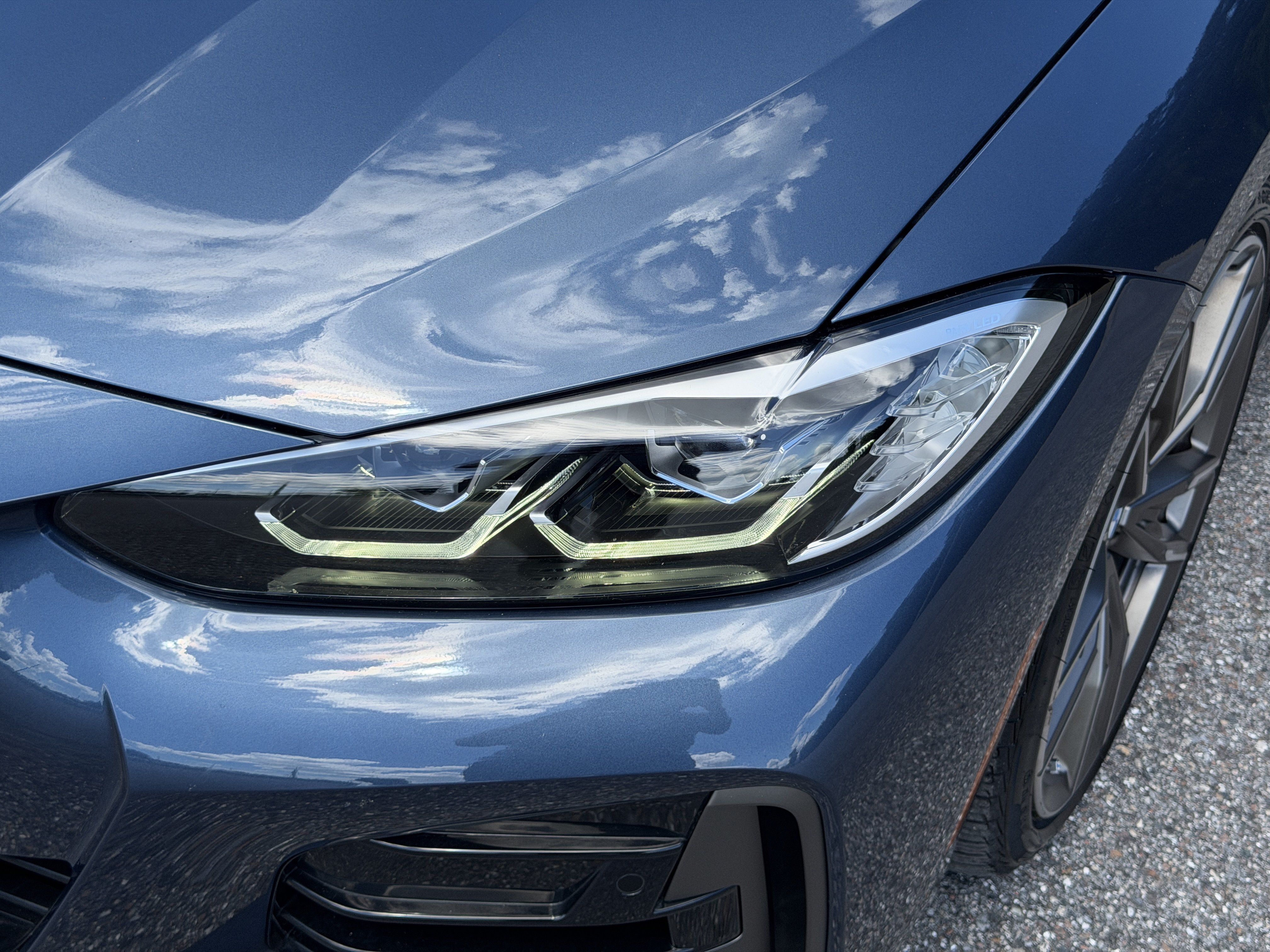 Used 2022 BMW M440i Convertible RWD image 12
