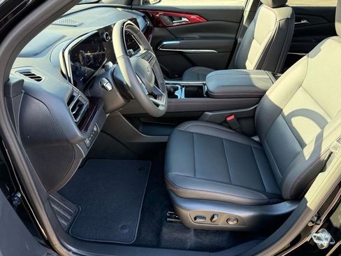 New 2026 Chevrolet Traverse Z71 image 5