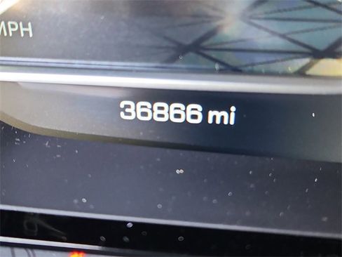 Certified 2023 GMC Yukon Denali Ultimate image 29