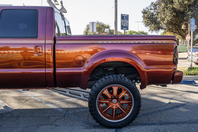 Used 2008 Ford F250 Harley-Davidson AWD/4WD image 4