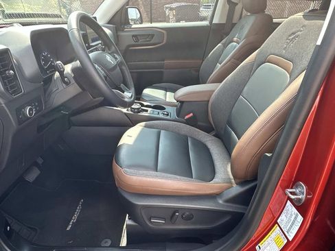 Used 2023 Ford Bronco Sport Outer Banks w/ Tech Package image 9