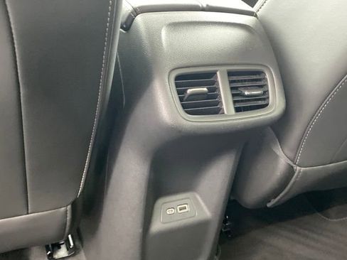 Certified 2023 Buick Envision Essence image 18