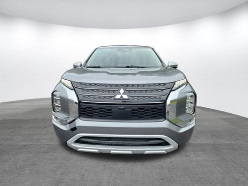 Used 2024 Mitsubishi Outlander SE FWD image 22