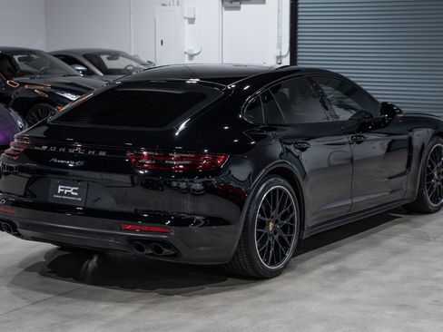 Used 2020 Porsche Panamera 4S AWD/4WD image 6
