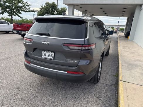 Used 2025 Jeep Grand Cherokee L Laredo RWD image 8