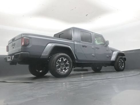 New 2026 Jeep Gladiator Sport AWD/4WD image 39