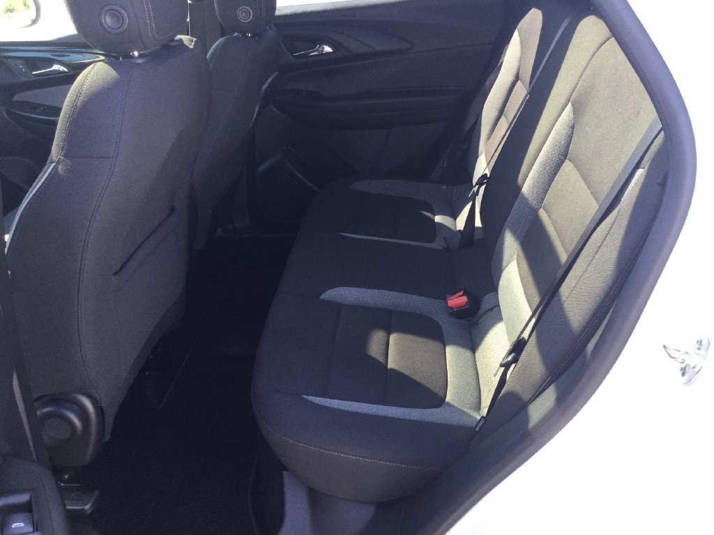 Used 2024 Chevrolet TrailBlazer LT w/ LT Cold Weather Package FWD image 28