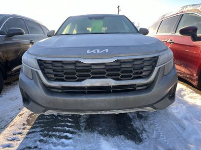 Used 2023 Kia Seltos LX