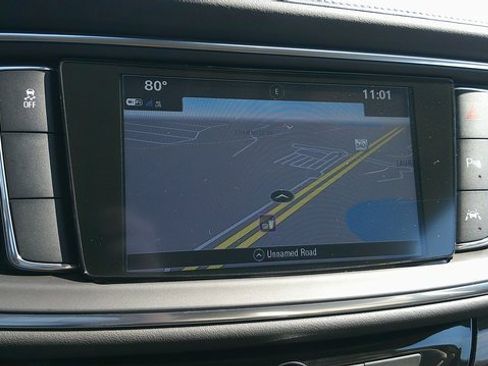 Used 2019 Buick Enclave Premium image 16