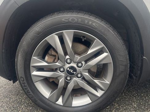 Used 2023 Kia Seltos LX image 33