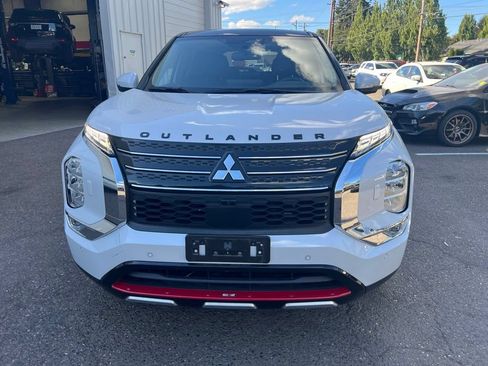 Used 2024 Mitsubishi Outlander Ralliart AWD/4WD image 3