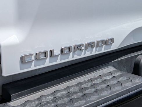 Used 2023 Chevrolet Colorado W/T RWD image 27