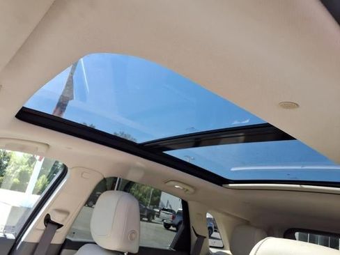 Used 2020 Cadillac XT5 Premium Luxury image 19