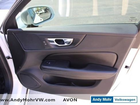 Used 2020 Volvo S60 T6 Momentum w/ Protection Package Premier AWD/4WD image 24