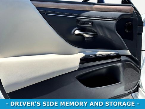 Used 2024 Lexus ES 300h w/ Premium Package FWD image 20