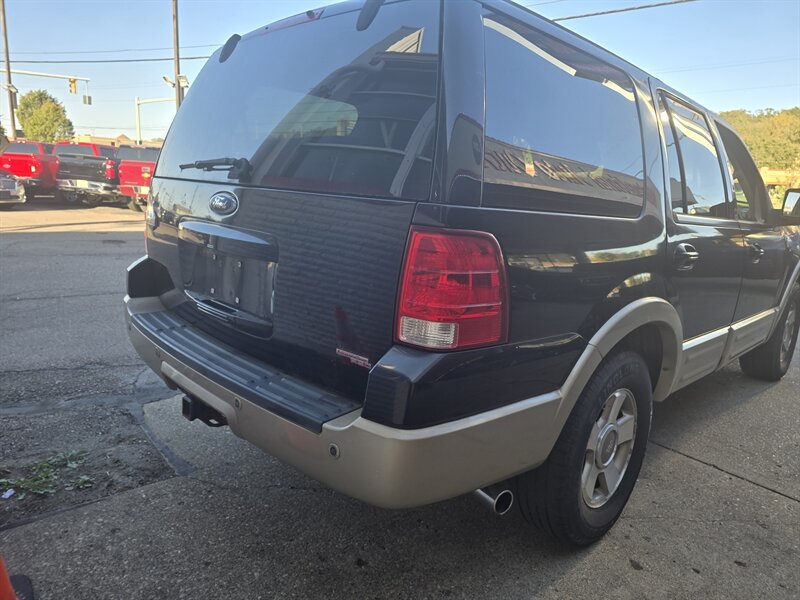 Used 2006 Ford Expedition King Ranch AWD/4WD image 5