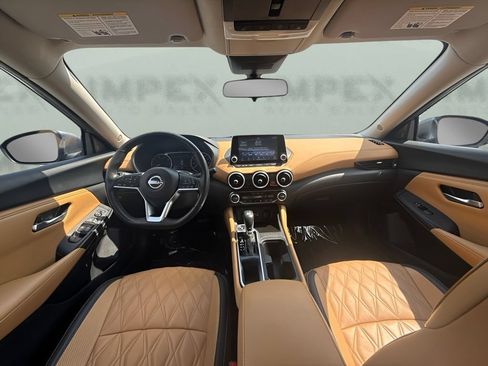 Used 2025 Nissan Sentra SV w/ SV Premium Package FWD image 8