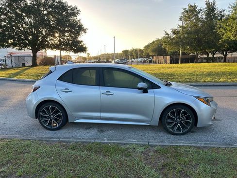 Used 2021 Toyota Corolla XSE image 6