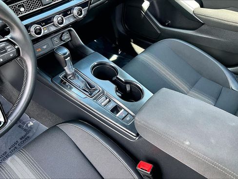 Used 2023 Honda Civic Sport image 17