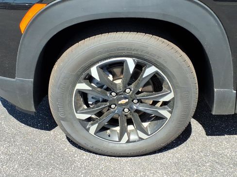 Used 2023 Chevrolet TrailBlazer LT FWD image 30