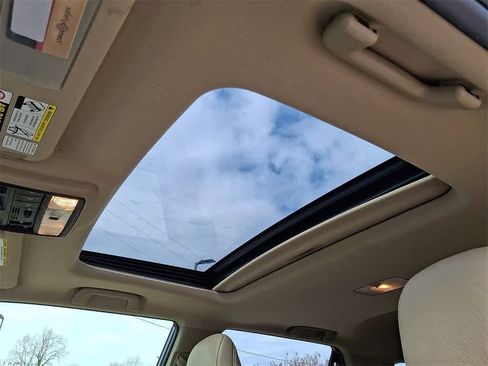 Used 2013 Toyota 4Runner Limited image 15