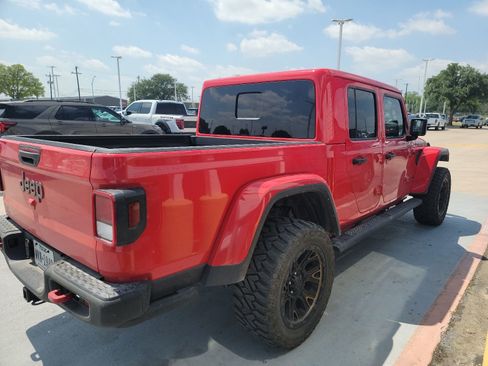 Used 2022 Jeep Gladiator Rubicon w/ Trailer Tow Package AWD/4WD image 3