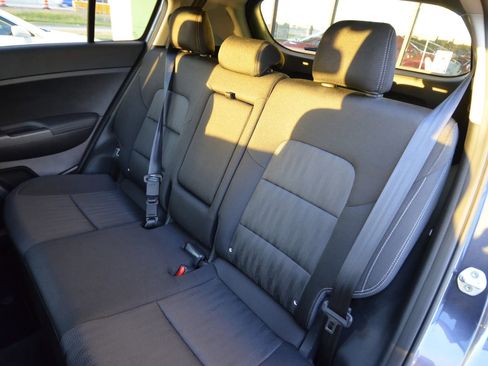 Used 2020 Kia Sportage LX image 23