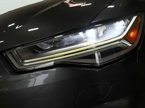 Used 2018 Audi S6 Premium Plus w/ S Sport Package AWD/4WD image 36