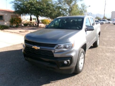 Used 2021 Chevrolet Colorado LT w/ LT Convenience Package image 2