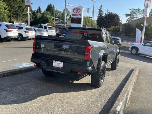 Certified 2025 Toyota Tacoma TRD Pro AWD/4WD image 6