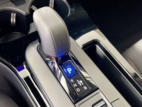 New 2026 Toyota Prius Plug-In Hybrid FWD image 24