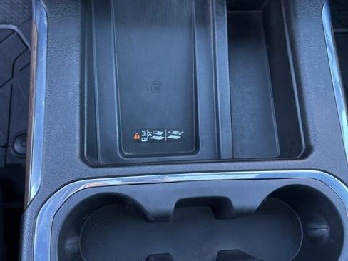 Used 2021 Chevrolet Silverado 3500 High Country w/ Snow Plow Prep/Camper Package image 12