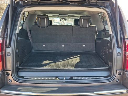 Used 2016 Chevrolet Suburban LTZ image 15