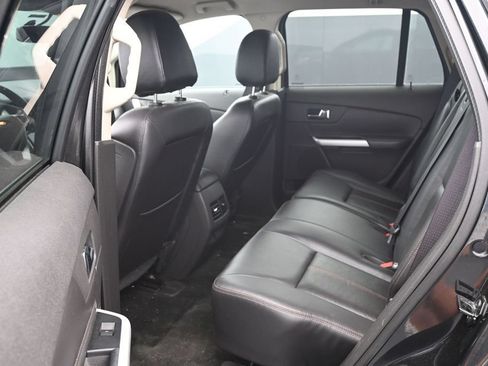 Used 2013 Ford Edge SEL FWD image 17