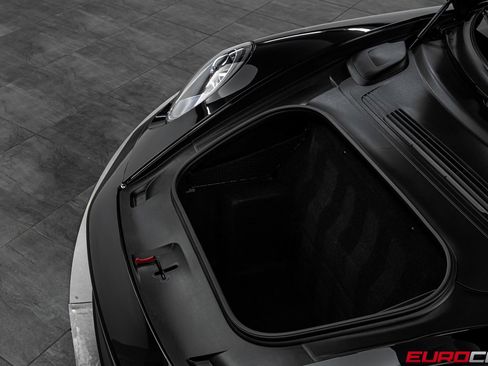 Used 2022 Porsche 911 Turbo S image 12