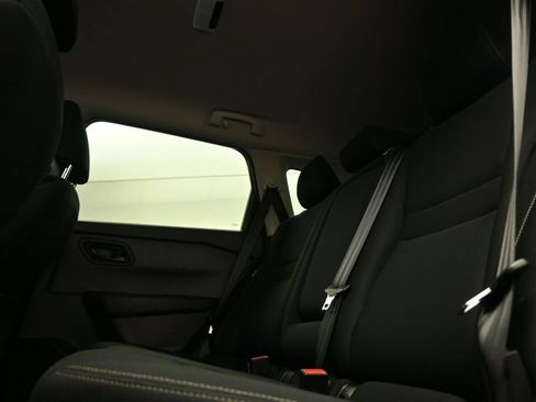 Used 2026 Nissan Rogue S FWD image 13