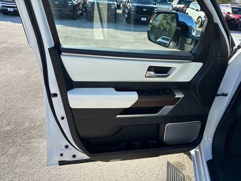 Used 2023 Toyota Sequoia Capstone image 13