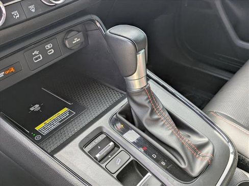 Used 2025 Honda CR-V Sport-L image 11
