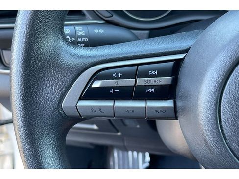 Used 2021 MAZDA CX-30 FWD 2.5 S image 36