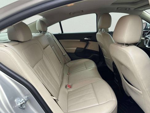 Used 2011 Buick Regal CXL Turbo w/ TO2 Preferred Equipment Group image 20