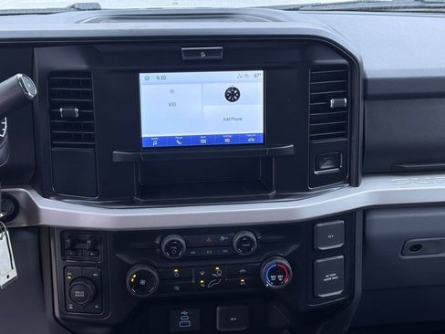 New 2026 Ford F250 XLT w/ FX4 Off-Road Package AWD/4WD image 27