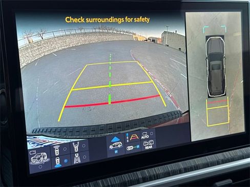 Used 2025 Toyota 4Runner 4WD image 26