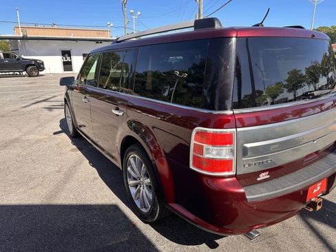 Used 2017 Ford Flex Limited AWD/4WD image 5