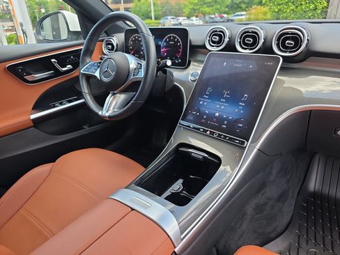 Certified 2023 Mercedes-Benz C 300 4MATIC Sedan image 18