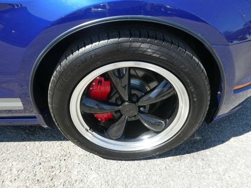 Used 2014 Ford Mustang Premium w/ Equipment Group 202A RWD image 28