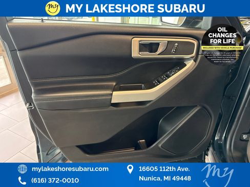 Used 2022 Ford Explorer XLT w/ Equipment Group 202A AWD/4WD image 14