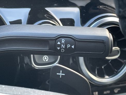 Used 2020 Mercedes-Benz A 220 w/ Premium Package image 27