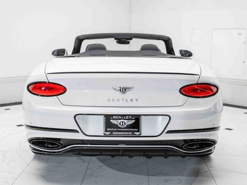 Used 2023 Bentley Continental GT Speed image 10