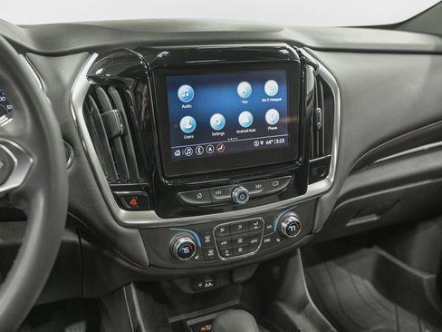 Used 2023 Chevrolet Traverse RS w/ LPO, Floor Liner Package image 22