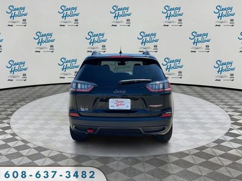 Used 2022 Jeep Cherokee Trailhawk w/ Premium Leather Package AWD/4WD image 6
